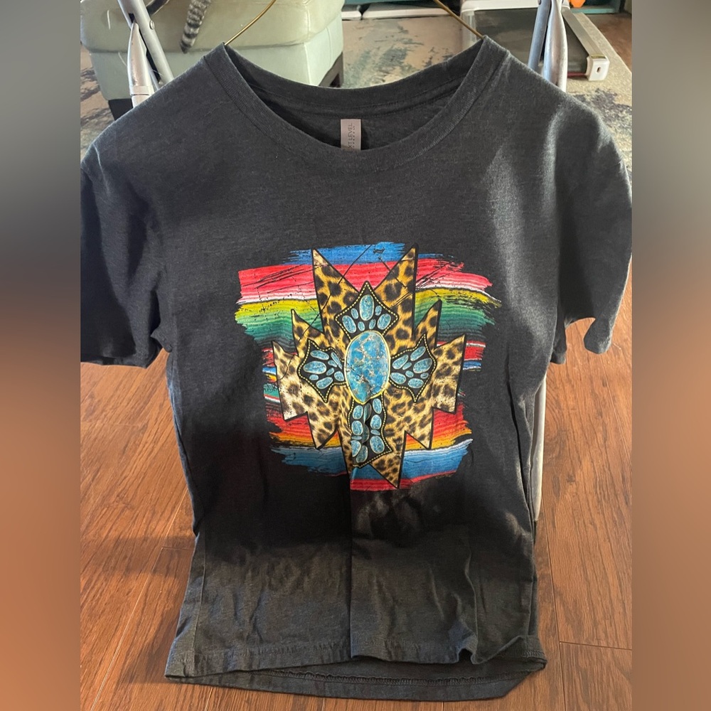 Women’s dark grey Graphic T-Shirt